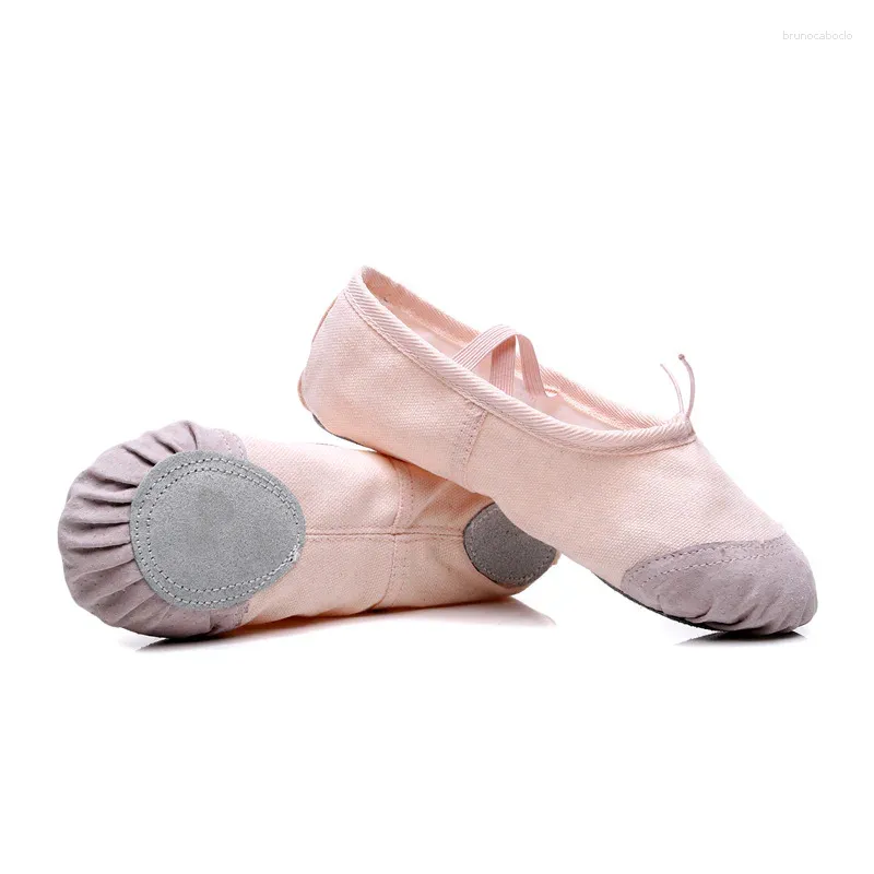 Chaussures de danse en gros de baskets pour filles sportives pour les filles de yoga ballet