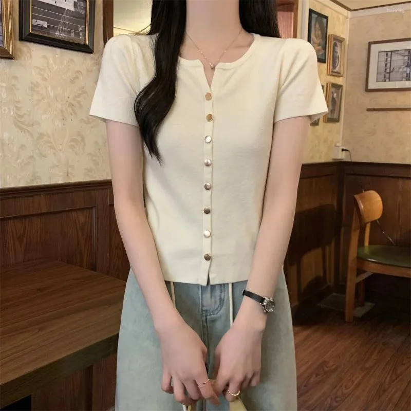 Damen T-Shirts Sommer Koreanische Frauen Kurzärmel-Strick-Shirts Feste Farbe Alleingestimmt O-Neck Single Breaceed Slim Tops Weibliche T-Shirts