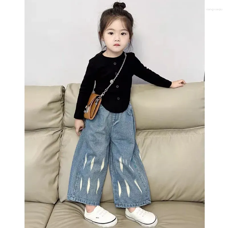 Kläderuppsättningar 2024 Spring Autumn Girls Set Black Long Sleeve Pullover Denim Wide Leg Pants 2st Dräkt för 3-8 Y Kids Fashion Outfit