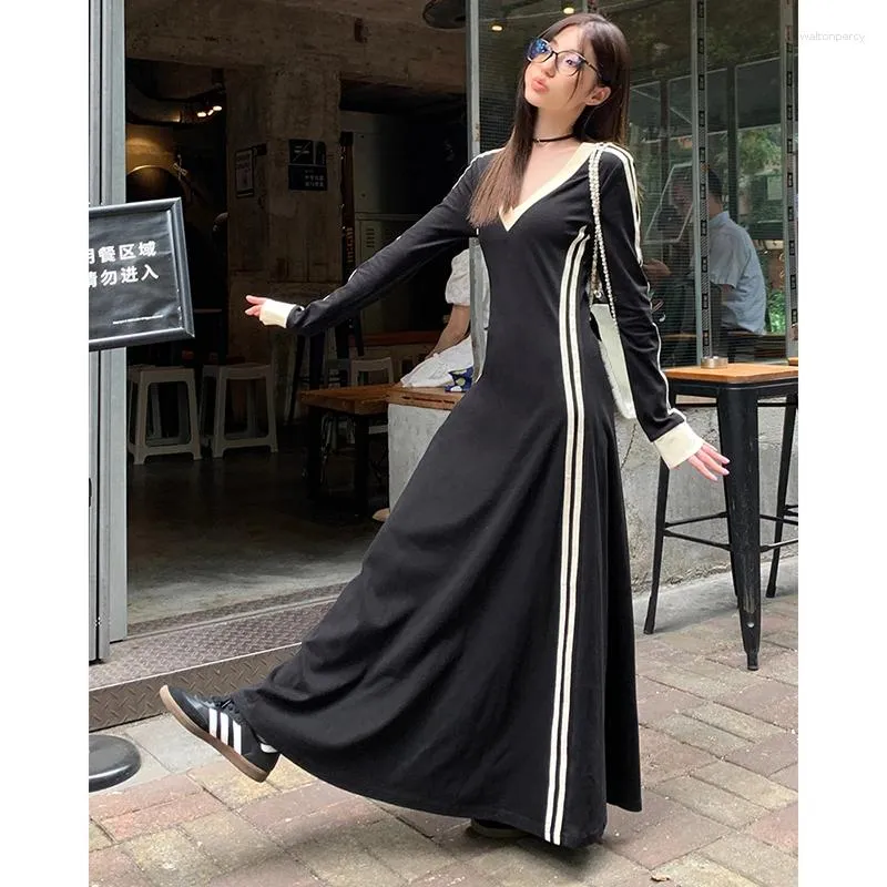 navy blue dress for baby girl Colisha Women Fall Winter Maxi Dress Casual Loose Pockets Long Dress Long  Sleeve Beach Solid Maxi Dress Evening Party Wrap Long Dress Loungewear main image 0