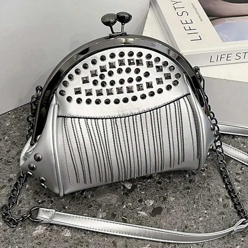 Shell Women Bag Nieuwe stijl klinknagel Tassel Fashion Shell Bag Korea Style Schouder Messenger Bag Chain Handtas Hoogwaardige luxe ontwerper