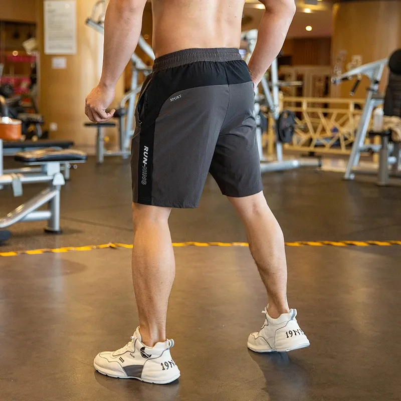 Mężczyźni sportowe krótkie koszykówkę Krótkie fitness Sportpants Summer Suchy Suche Spodnie odzieżowe Mężczyzna na świeżym powietrzu 240416