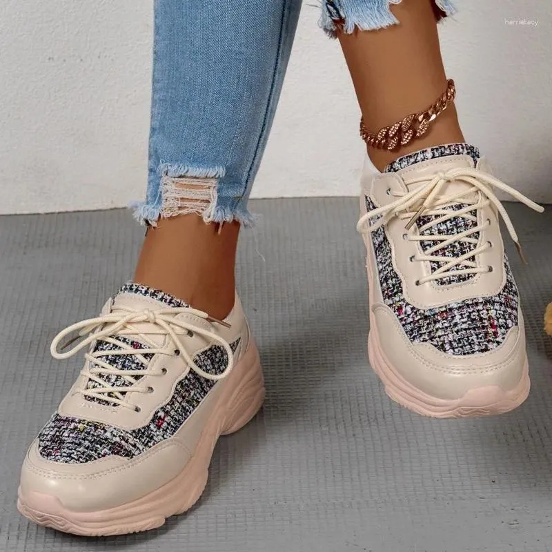 Buty zwykłe 2024 Spring Chunky Non-Slip Sport Comfort-Up Lace-Up Ladies Pu Canvas Splic Sneakeers Zapatosfashion Women's Sneakers