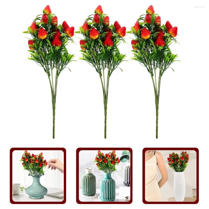 Décoration de fête 3 PCS Simulation ménage Bouquet de fraises Garland Decor Branches artificielles PVC DIY