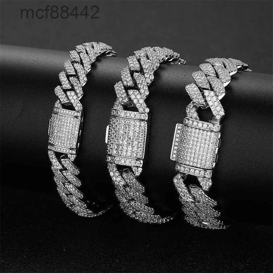 Flip Button Diamond Cuban Bracelet Trendy Brand Personalized Hip-hop Zircon Mens Accessory