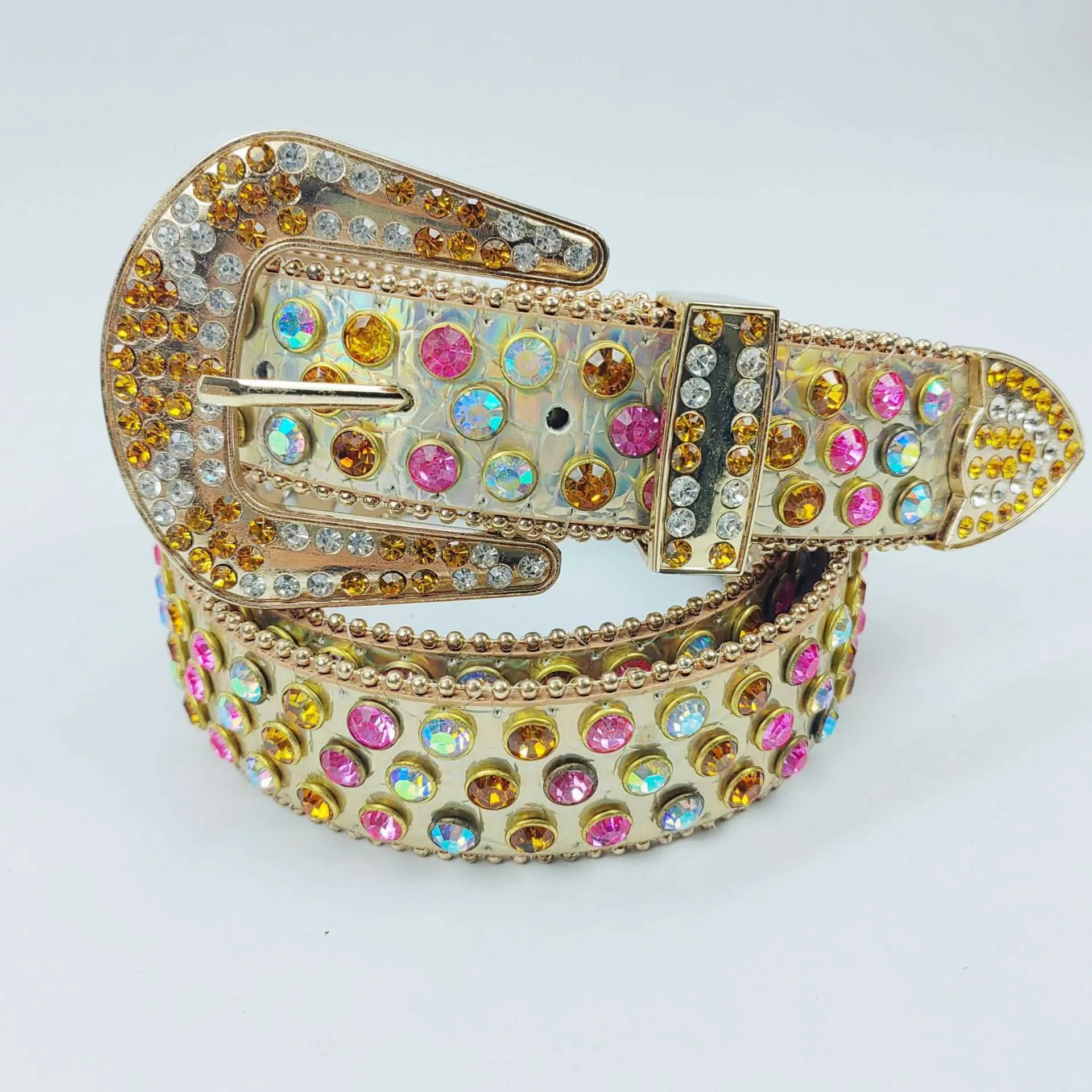 Ceinture pour femmes en diamant en diamant ruban acrylique punk couleur diamant peinture nacrée trois pièces style ceinture fille chaude 240315