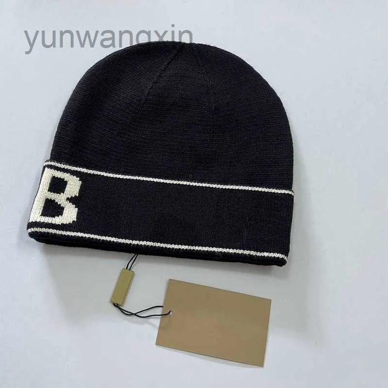 2022 Fashion high-quality beanie unisex knitted hat classical sports skull caps for women and men autume winter hats ladies casual outdoor