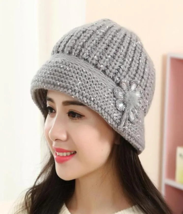 Bérets Fashion Caps pour femmes fleur en tricot en tricot et bonnet de bonnet Lady Casual Winter Cap chaud Accessoires Béret 2021 Autumnwinter 354809843