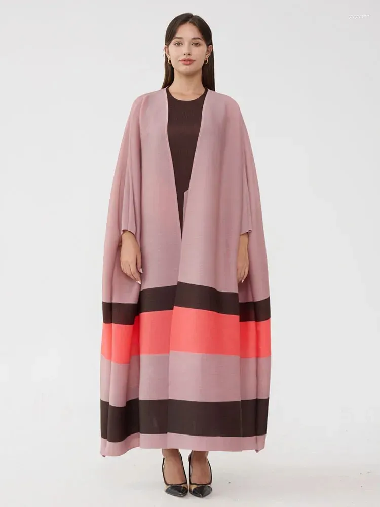 فساتين العمل Miyake مطوية ألوان الربط من قطعتين فستان مجموعات النساء 2024 سنة مصمم Abaya Fashion