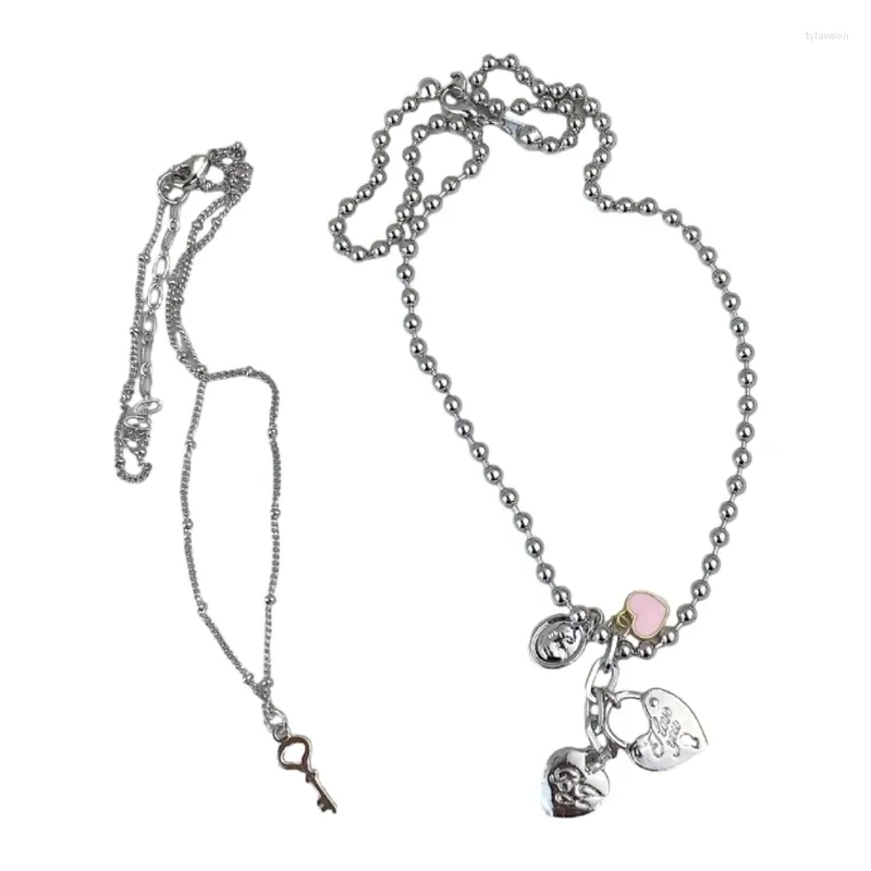 Naszyjniki wisiorka Pakiet 2 eleganckich sercowych modnych akcesoriów biżuterii zamek dla nastoletnich dziewcząt