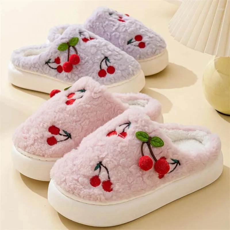 Pantoufles 3d cerisier girl d'hiver coton maison intérieure épaisse moelleuse chaude moelleuse femme sandales confortables non-glip