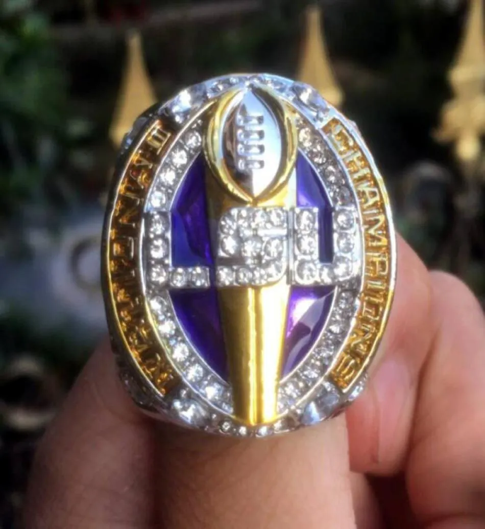 LSU 2019 Tiger S Orgeron Nationals Team S Ring met houten doos Souvenir Hold That Tiger Men Fan Gift 2020 Who3121841