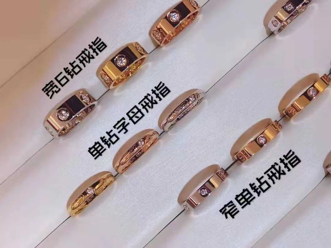 Designer Popular High Edition 18K Rose Gold Ring for Men and Women Love Carterlassic imitation Diamond Non fading Couple