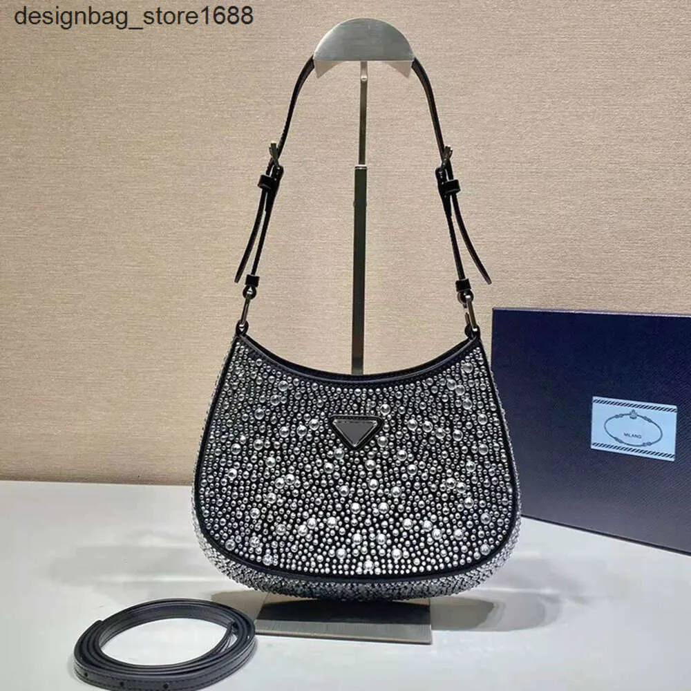 Designer de bolsa de ombro American Trend Style P Family Womens Undermail New Sky Star Crystal Bright Face ombro diagonal