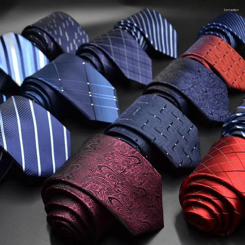 Bow Ties Classic 7,5 cm pour l'homme Tie à plaid à rayures Luxury Checks Business Neck Men Suit Cravat Nettoye de fête de mariage