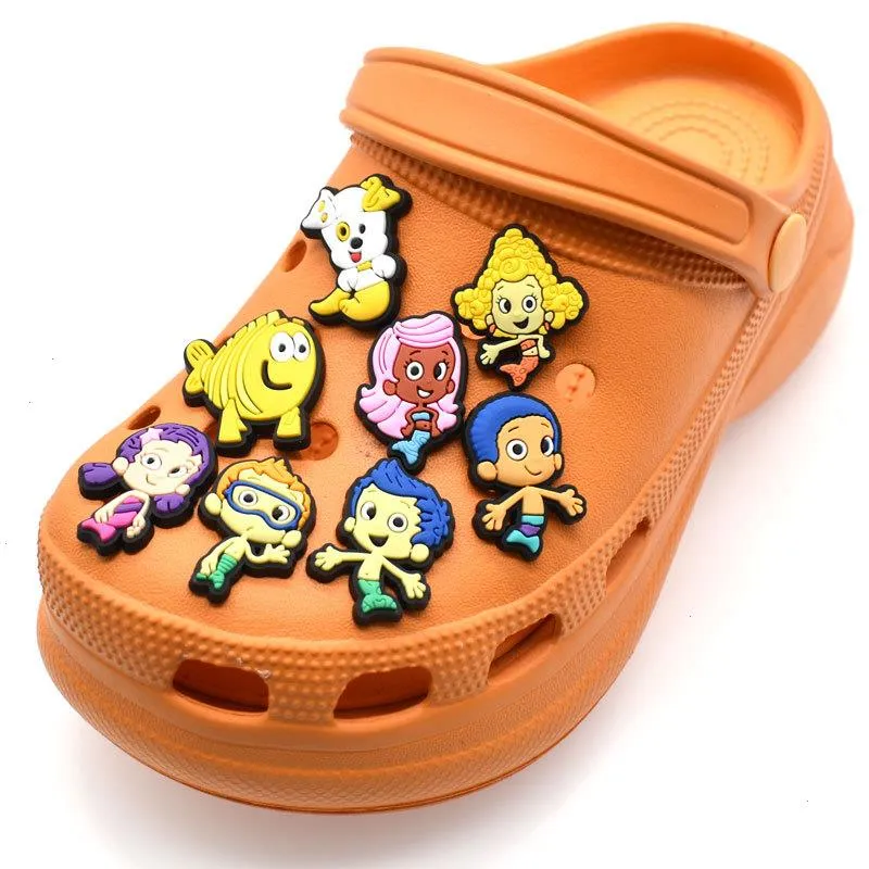 Anime charmes en gros de souvenirs d'enfance jaune poisson bulle drôle cadeau caricaturé charmes accessoires de chaussures pvc décoration boucle douce