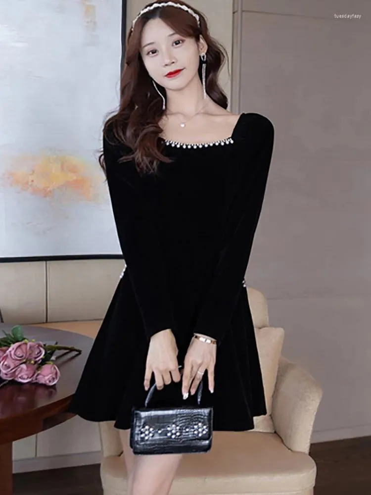 Casual Dresses 2024 Black Velvet Chic Diamonds Sqaure Collar Mini Dress Spring Autumn Elegant Hepburn Prom Women Korean Bodycon Vestidos