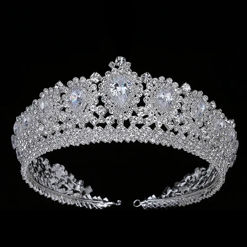 Charms Hadiyana New Bling Wedding Crown Diadem Tiara avec Zirconia Crystal Elegant Woman Tiaras and Crowns for Pageant Party BC3232