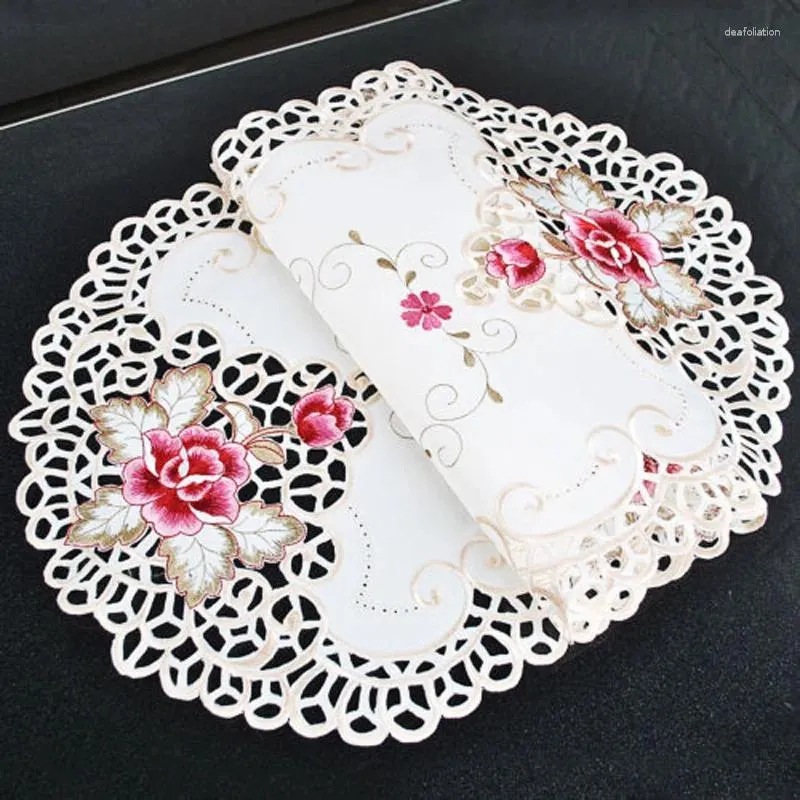 Tala de mesa bordada 40 85cm de tecido de cetim 1pcs forma oval estilo country tonto de mesa de mesa de renda floral decoração de alta qualidade