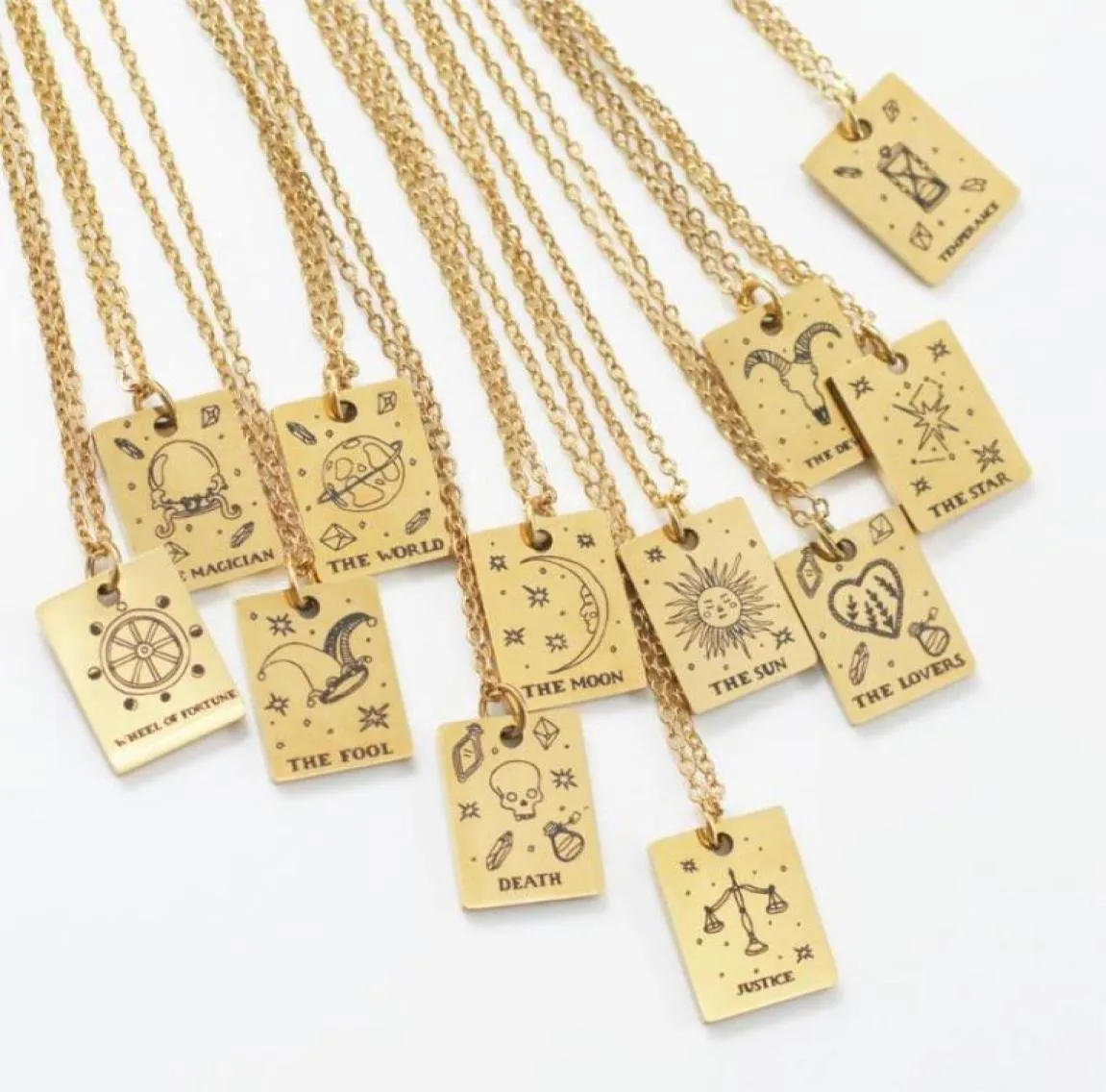 Colliers pendentifs Constelltion Tarot Collier pour hommes Femmes Bijoux Real Gold Couleur en acier inoxydable Mysterous Bonne chance Gifta9717763