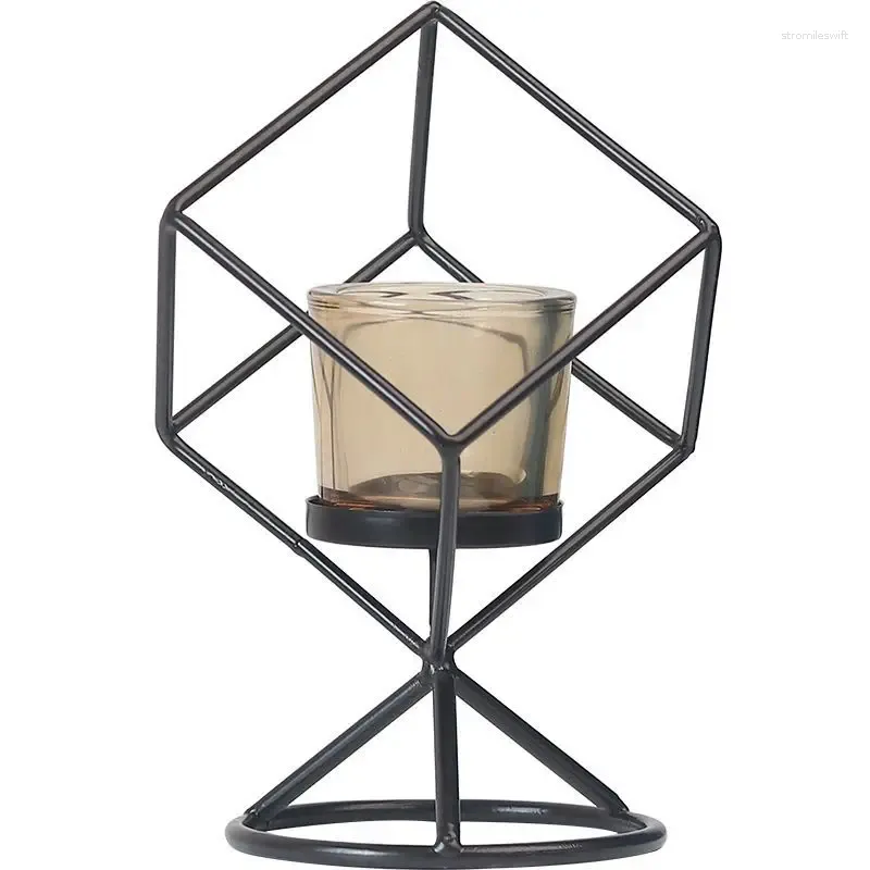 Candlers Nordic Geometric Wurght Ironder MODER