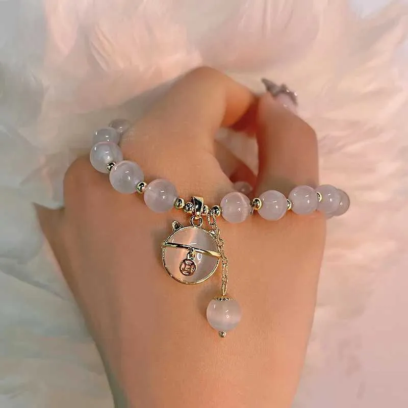 2022 New Design Coin Cat Pendant Opals Beaded Charm Bracelet Fashion Luxury Jewelry For Woman