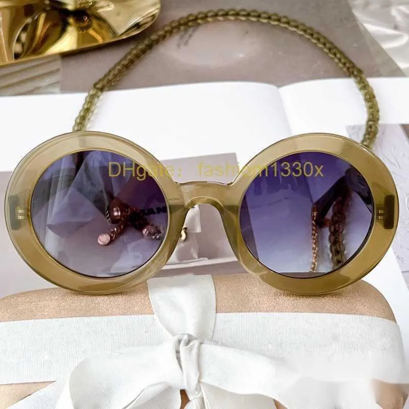 Luxury Pearl Chain Round Sunglasses: Trendy Shades for Stylish Women