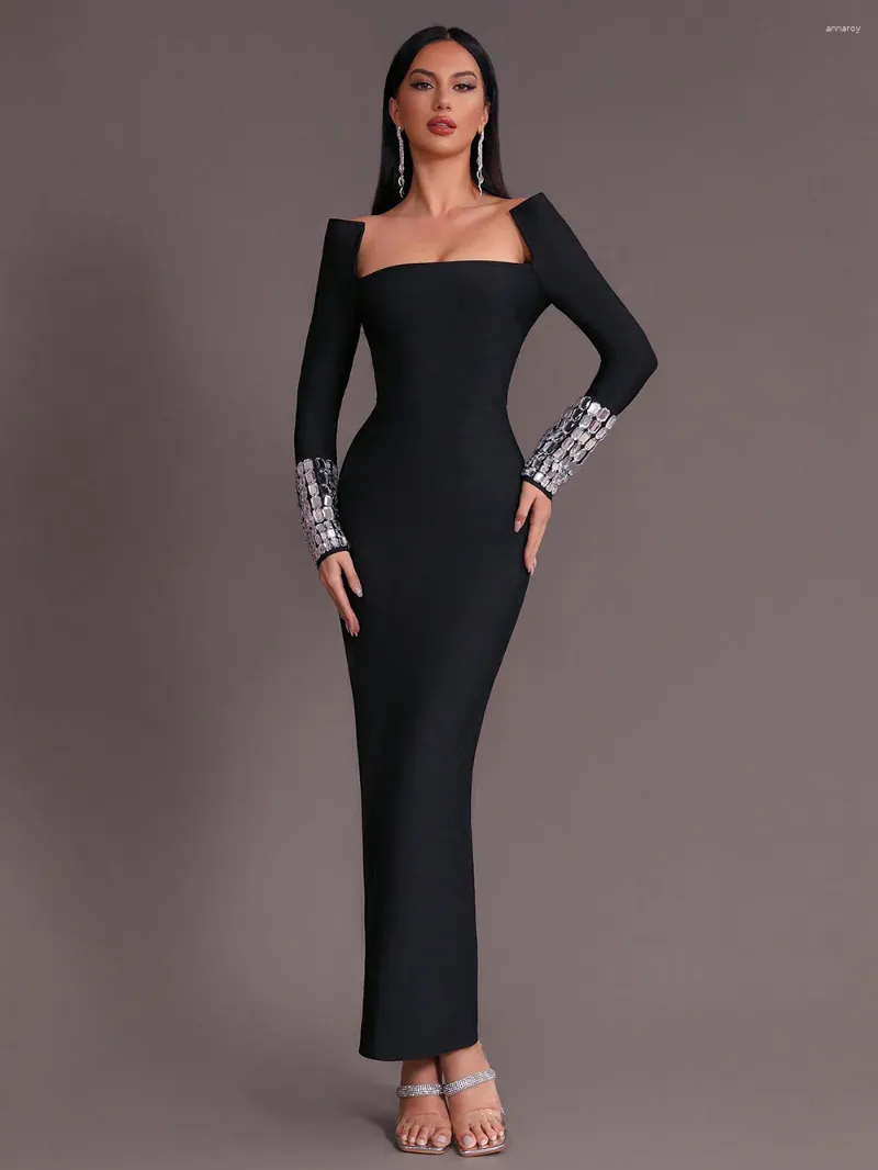 ankle length black dress with sleeves Ankle length black dress with long sleeves and high neck