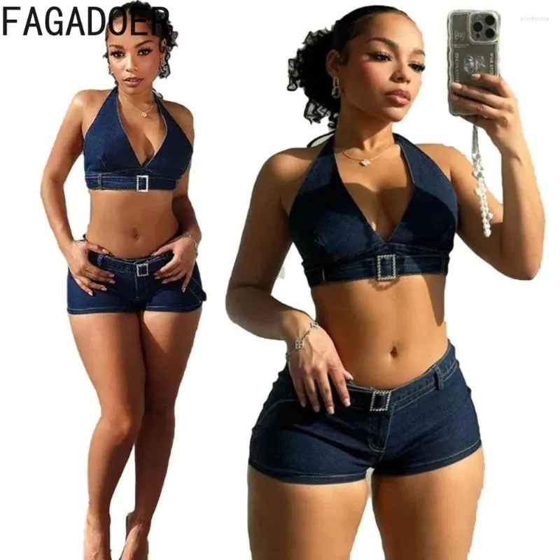 Tracksuits pour femmes Fagadoer Dark Blue Fashion Denim Shorts en deux pièces Femmes Femmes Halter V Crop et tenues Summer 2pcs Streetwear