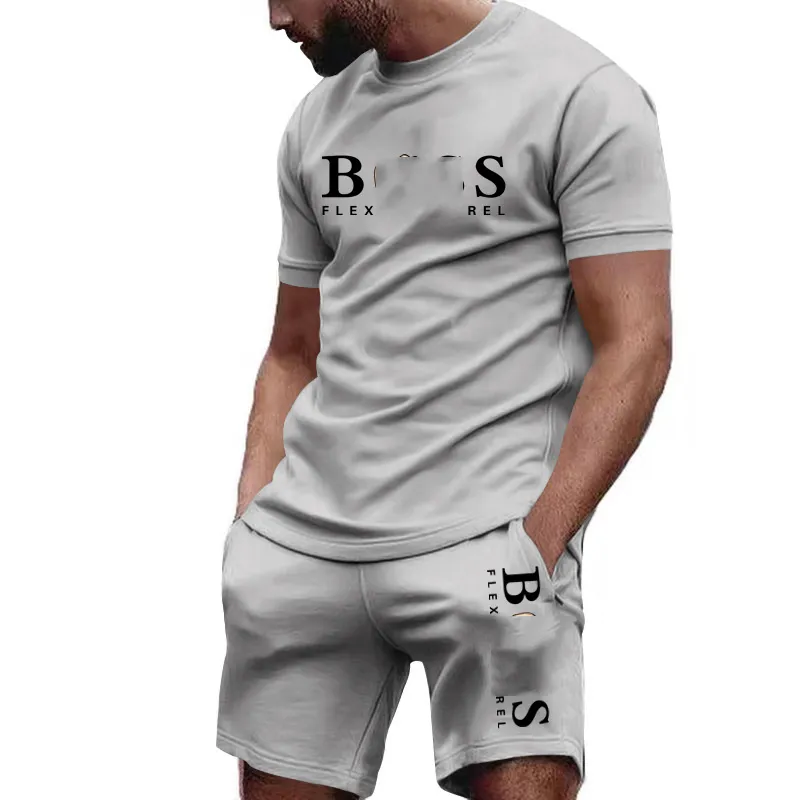 Summer sports suit for men, mesh T-shirt casual shorts with loose cylindrical shape