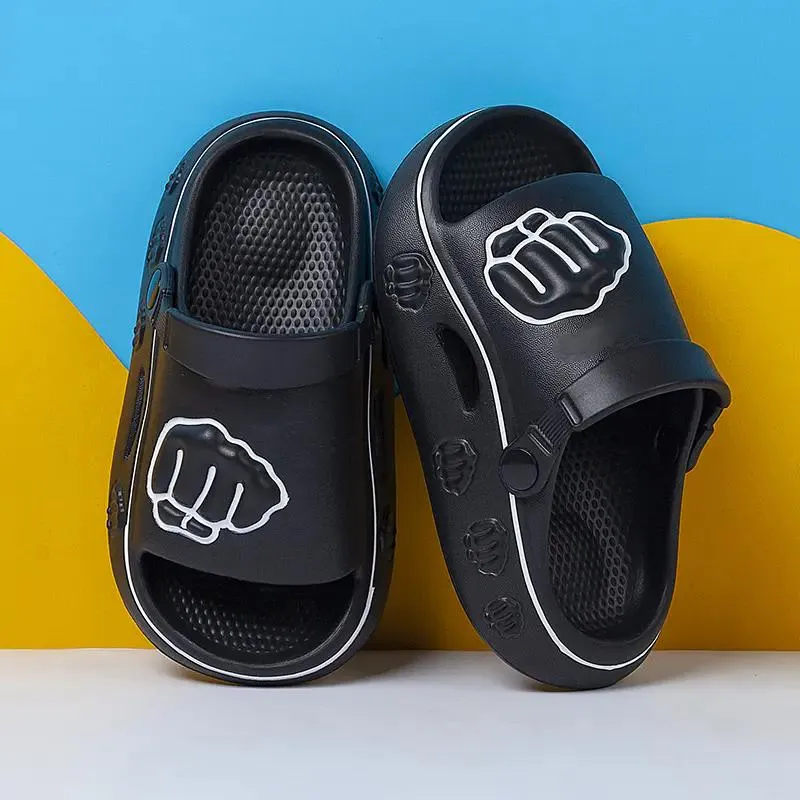 Zapatillas de diseño para hombres y mujeres Sandalias de toboganes para exteriores de verano 122
