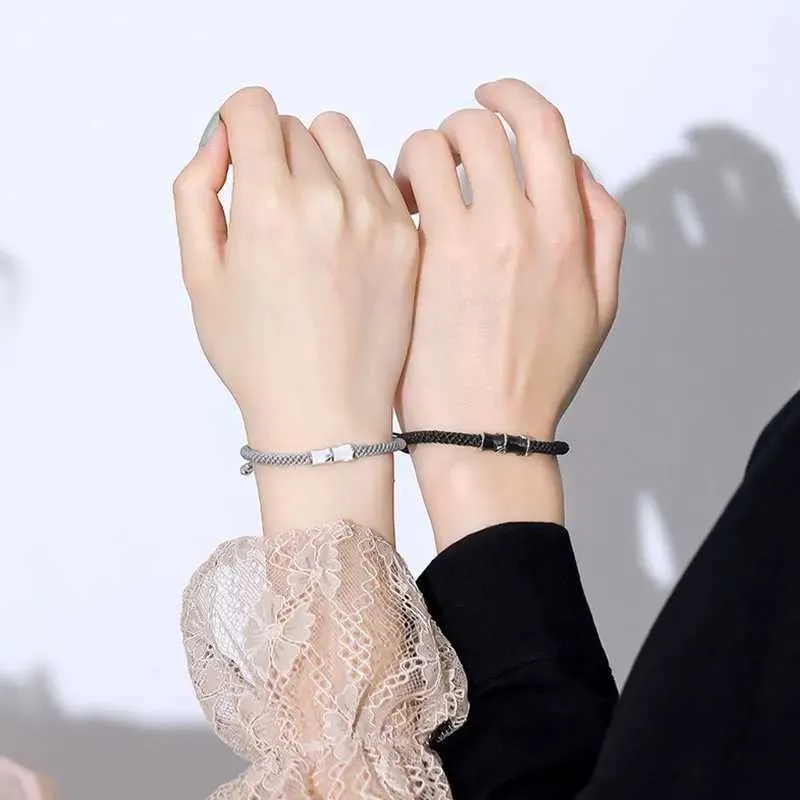 Chaîne Wanzhi 2024 Bambou Bambou des bracelets à main pour hommes et femmes Niche Design Couple Bracelet Saint Valentin Bijoux d'anniversaire Gift Y240420