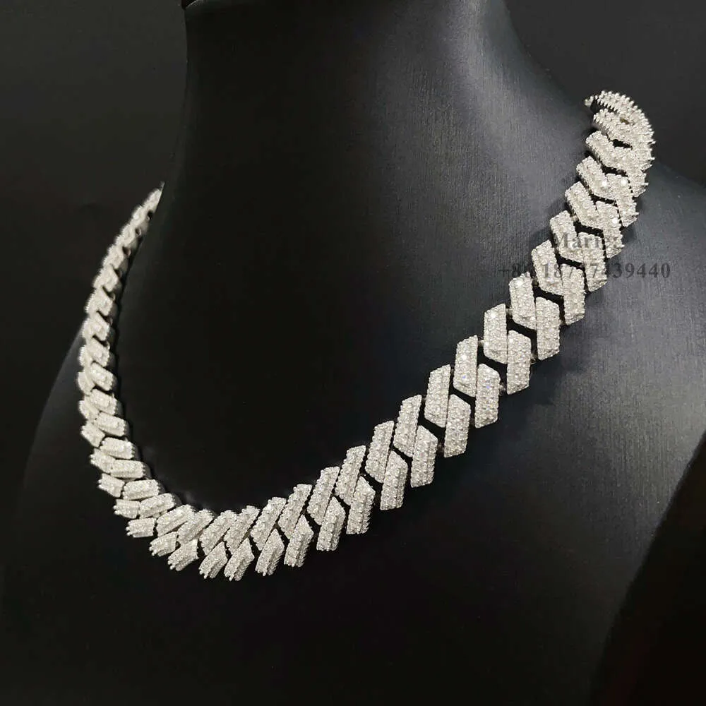 Проход с бриллиантами ювелирные украшения хип -хоп ожерелье 15 мм кубинское серебро с VVS Moissanite Cuban Link
