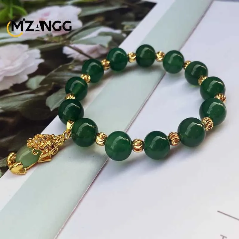 Kedja naturlig grön jade pixiu armband A-nivå Agate Mens and Womens Fashion utsökta smycken Lucky Charms Y240420