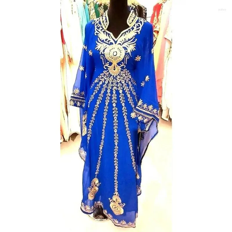 Etniska kläder Royal Blue Kaftans Farasha Abaya klänning från Dubai Marocko är mycket snygg och trendig med en lång blommig