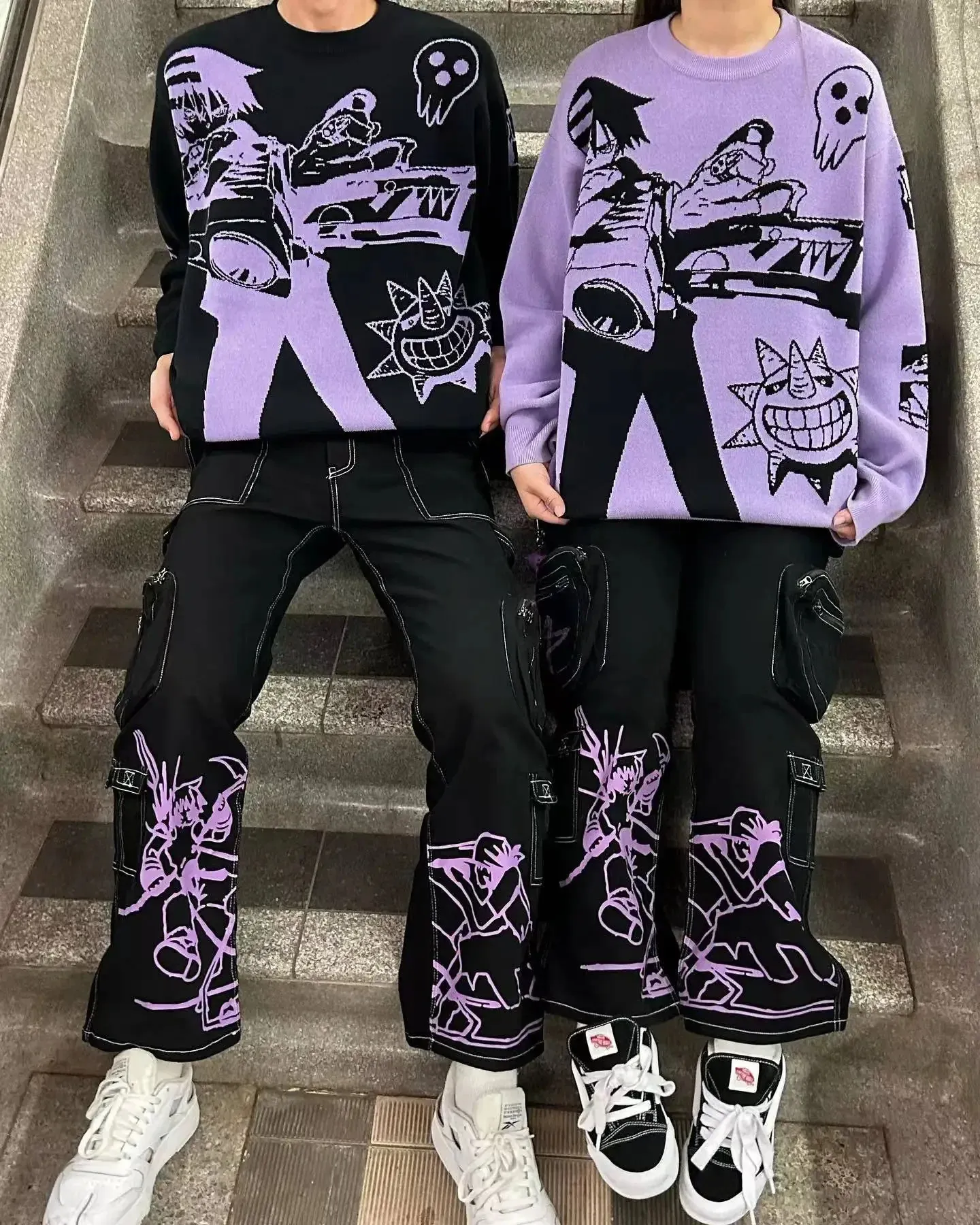 جينز y2k سترة جينز من قطعتين من الرجال نساء كبير الحجم الأنيمي الرسوم البيانية التطريز Pullover harajuku punk streetwear بنطلون 240415