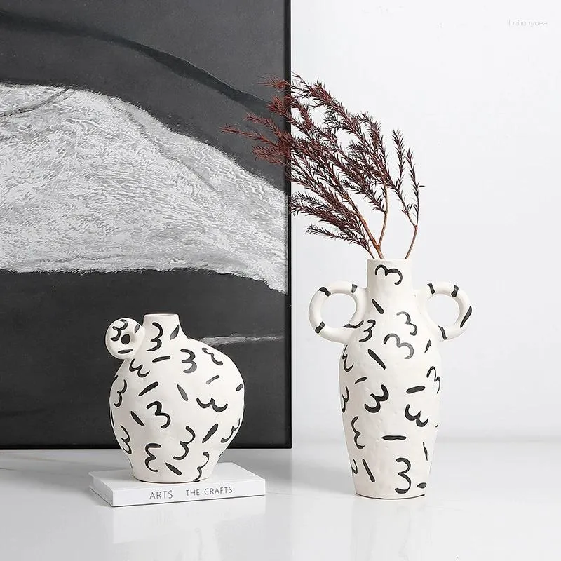 Vases Modern Minimalist Abstract Hand-painted Patterns With Ear Ceramic Living Room Dining Table Flower Arrangement Decorations