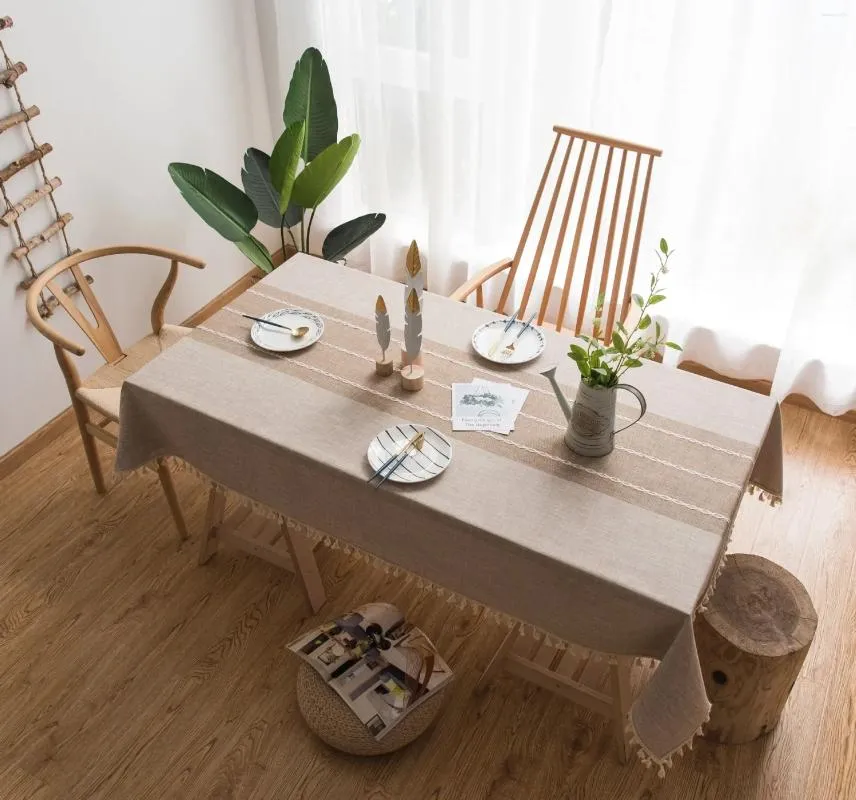 Tableau de nappe en coton japonais avec des glands modernes rectangulaires pour salle à manger décor