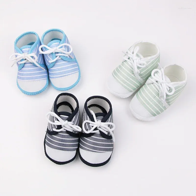 Premiers marcheurs printemps été 0-1 ans Chaussures simples à rayures Stripe Lace Up tissu Soft Sole Born Infant Walking