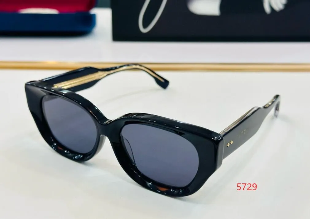 2024 Sunglasses Fashion Glasses Sunglasses Oval Frame Designer Women's Anti Radiation UV400 Polarized Lens Men's Retro Glasses Original with Box