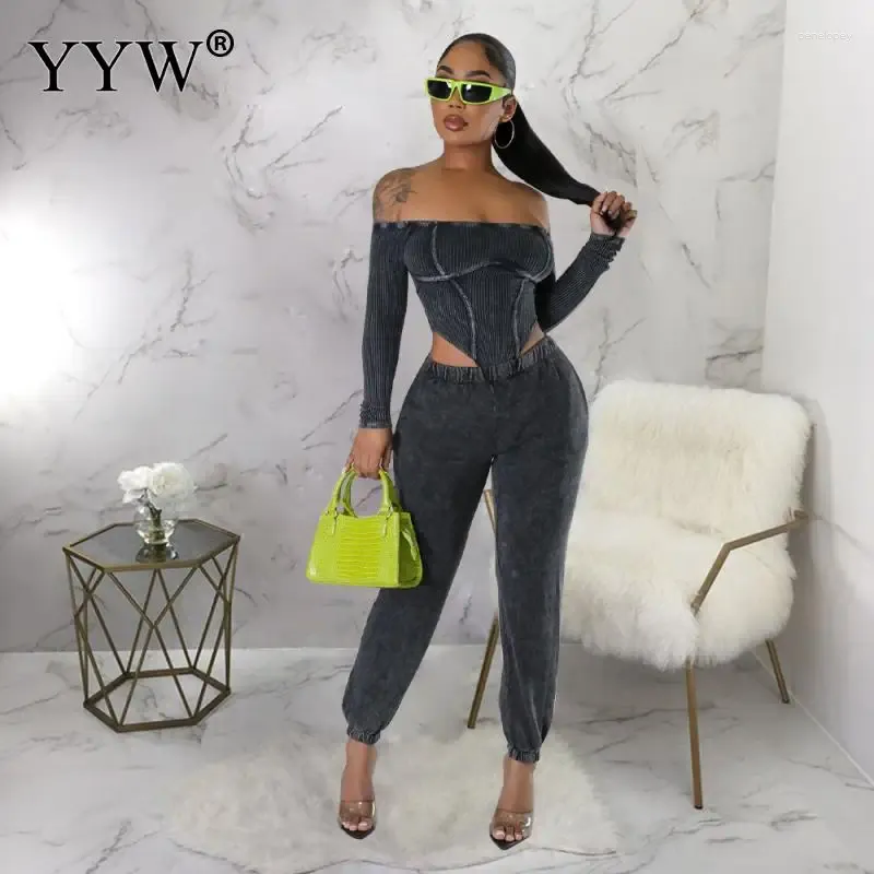 Kvinnors tvåbitar byxor Kvinnor 2024 Slim Long Jumpsuit Off Axel Kvinnlig full ärm 1 byxa Set Hollow Out Sport Fashion Clothes