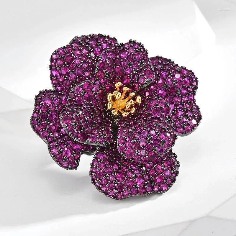 Broches Fleur de haute qualité Brooch Copper Material Golden Purple Gift For Girl Zircon Shinny