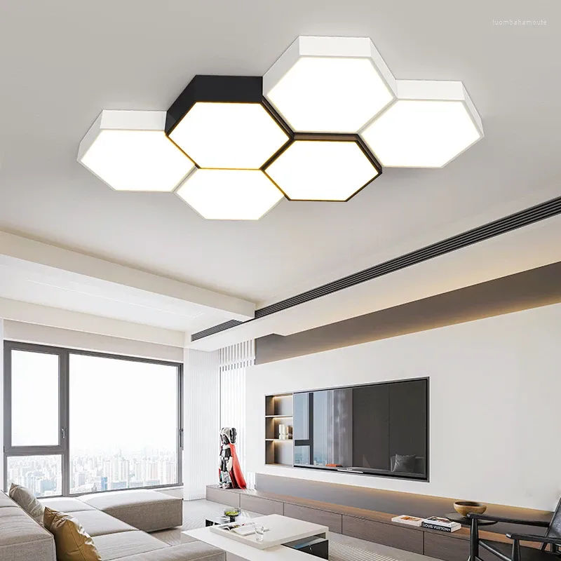 Lustres pretos brancos geométricos lustres ledeiros modernos minimalistas da sala de estar de estudo Luzes de teto em casa lâmpadas de iluminação de decoração interna