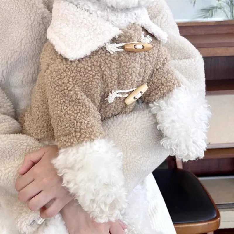 Ropa para perros otoño invierno ropa de mascota gato tibio perros hebilla chaqueta de algodón cachorro bichon peluche espesor de cordero suministros de ropa de lana