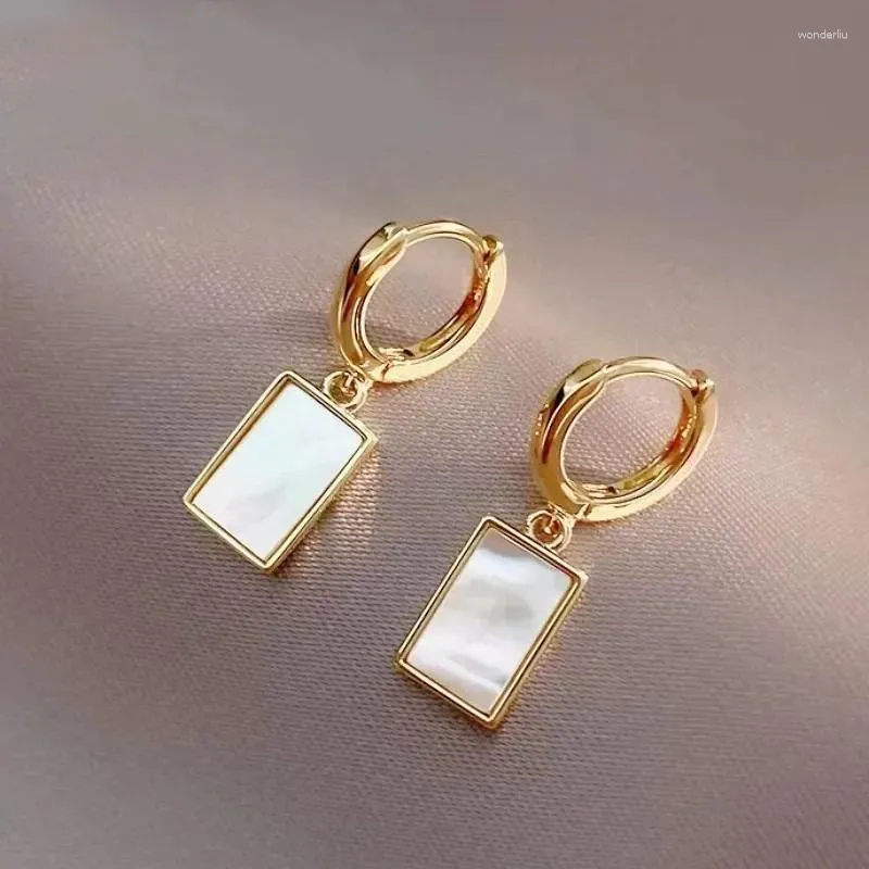 Dangle Earrings Korean Fashion Elegant Shell Square Drop Vintage不規則なバロックパールフォーウィメンパーティー2024トレンディジュエリー