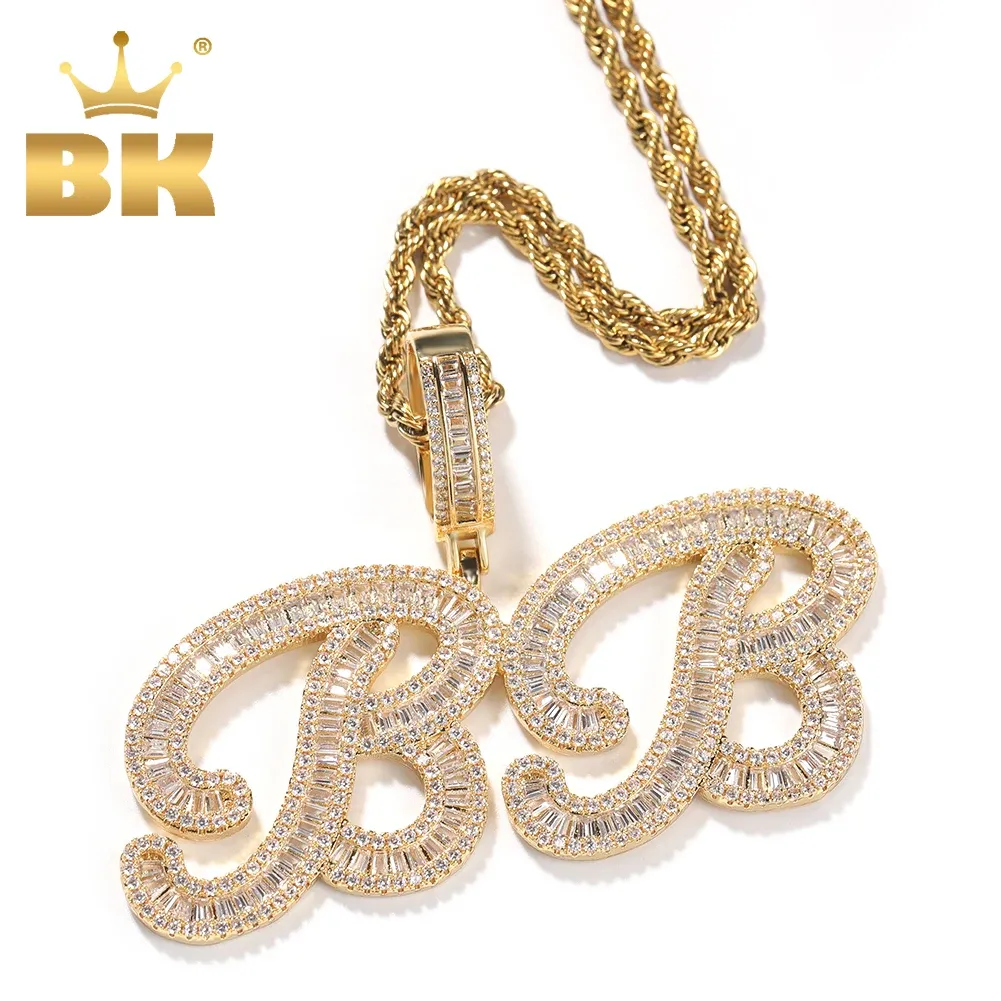 ネックレスThe Bling King Custom Custom Customive Capital Letter名ペンダントアイスアウトBageutte Cubic ZirconiaチェーンネックレスHiphop Jewelry