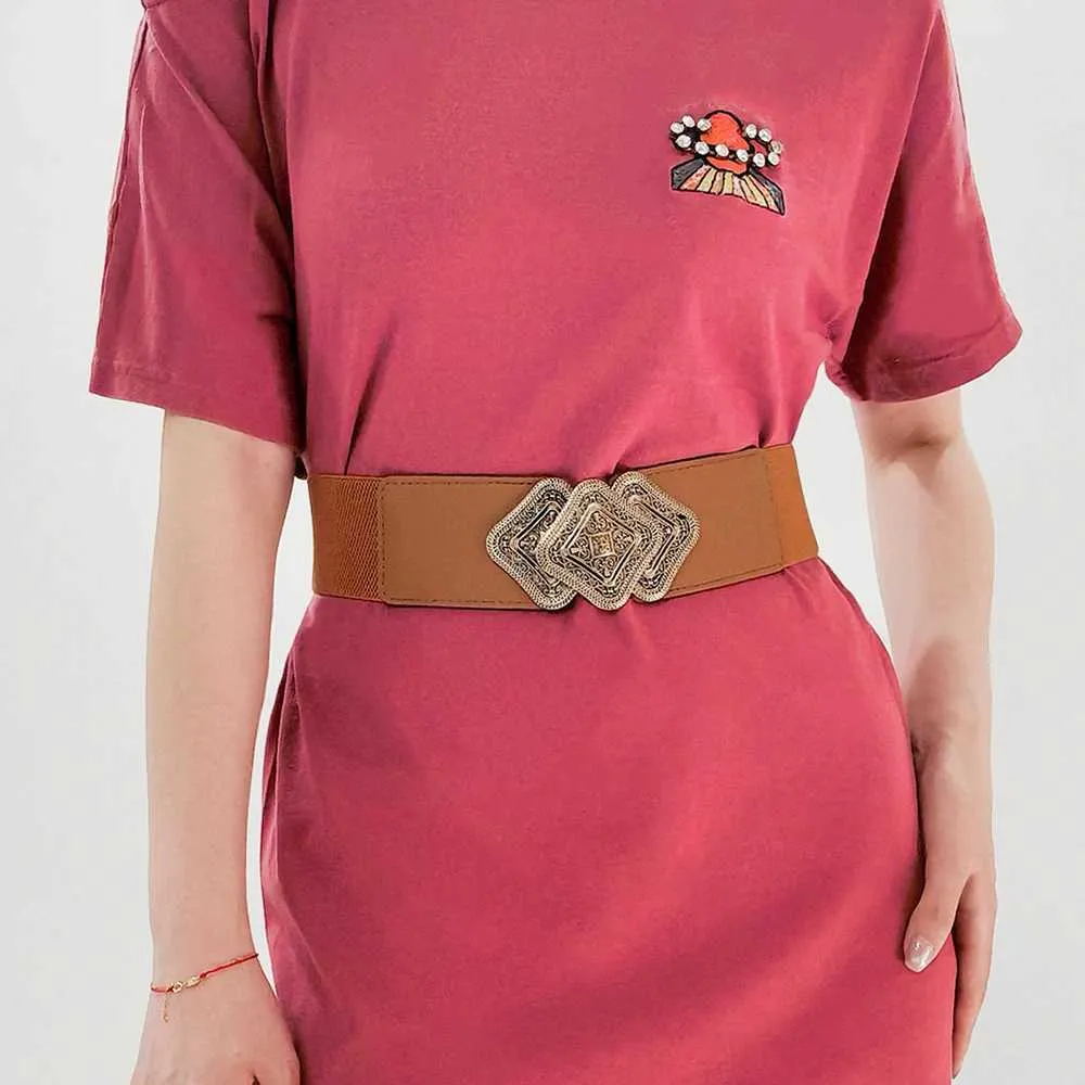 Taillenkettengürtel Frauen modische elastische Vielfalt von Gürteldesigner Luxusmarke Golden Buckle Taille Kleid Overtock Kleidung Accessoires Y240422