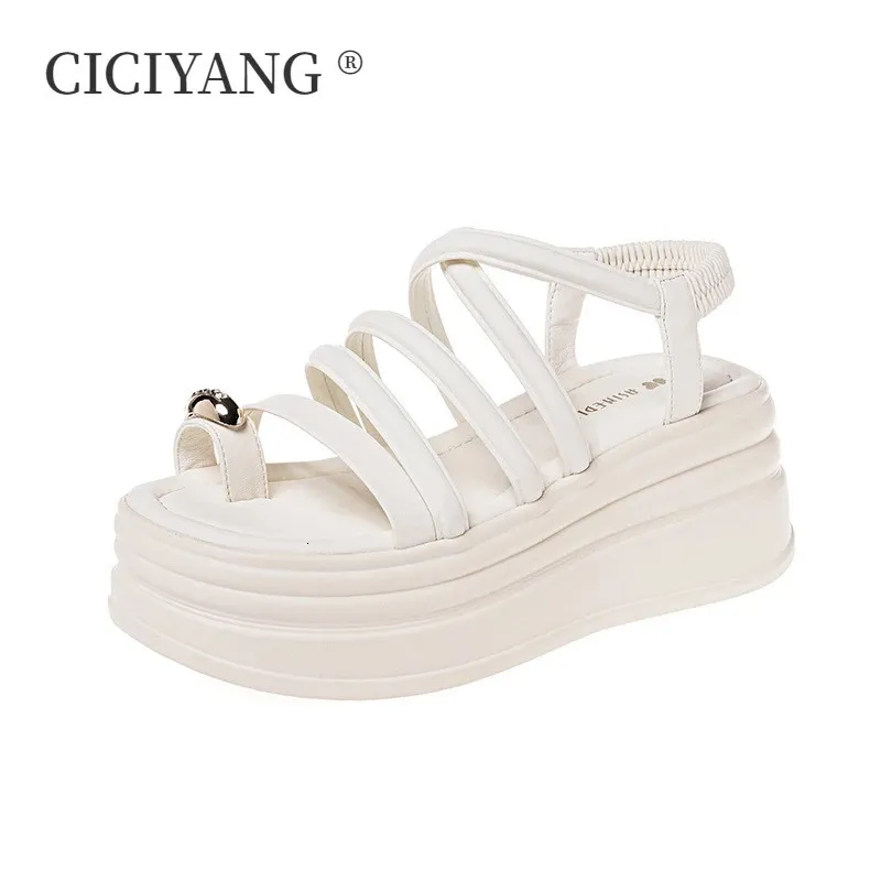 CICIYANG Sandales romaines Femmes Summer High Heels Platform Cliptoe Sandale pour dames non glissière OpenToed Beach Shoes White 240407