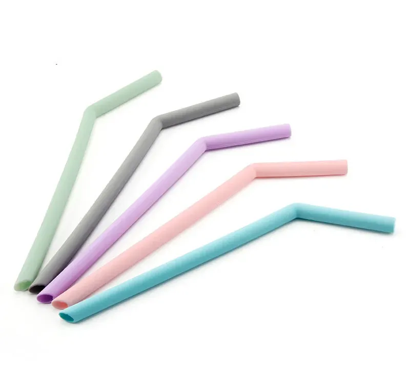 2021 New Fashion Reusable Drinking Straw Environmental protection Silicone Straw Set with Cleaning Brush Creative Gifts kitchen accessories