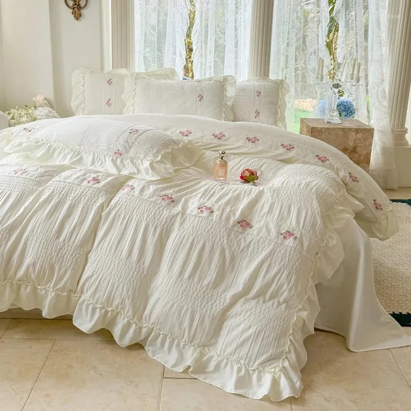 Sängkläder set comforter prinsessa barn flickor koreansk stil Seersucker Set Ruffled duvet täcker lakan linne 2m